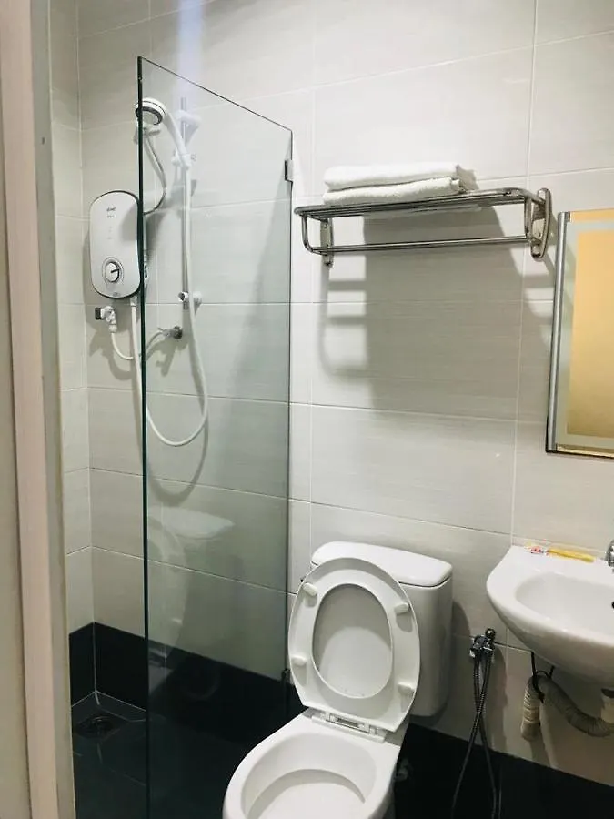 Kozi Hotel - Bukit Indah Johor Bahru 0*,  Malaisie